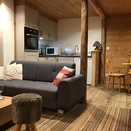 Chalet La De Blanche Entre Et Montagne Seythenex
